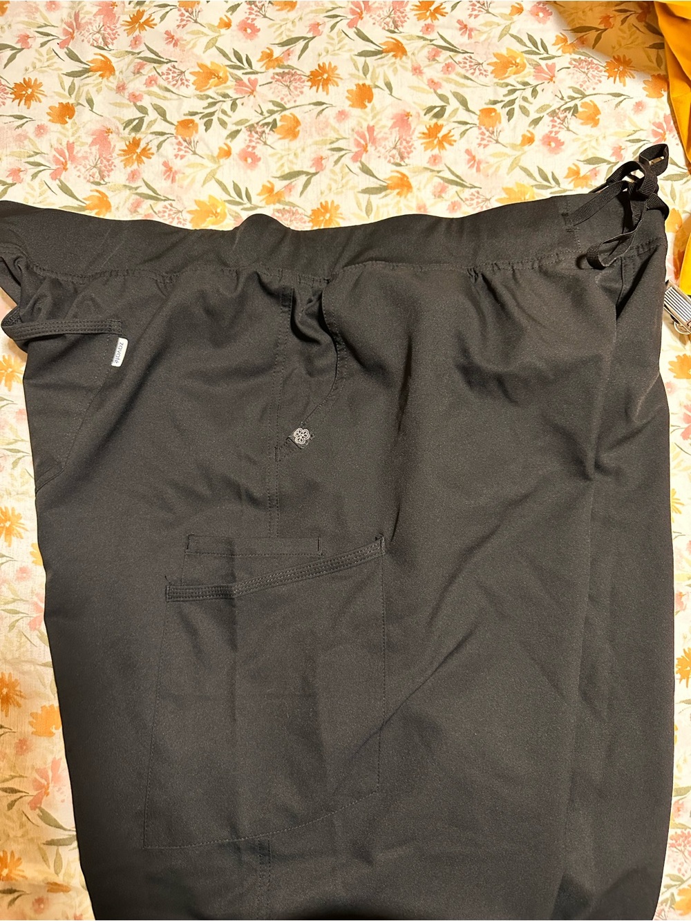 Zavate scrubs 2XL petite - Picture 4 of 4